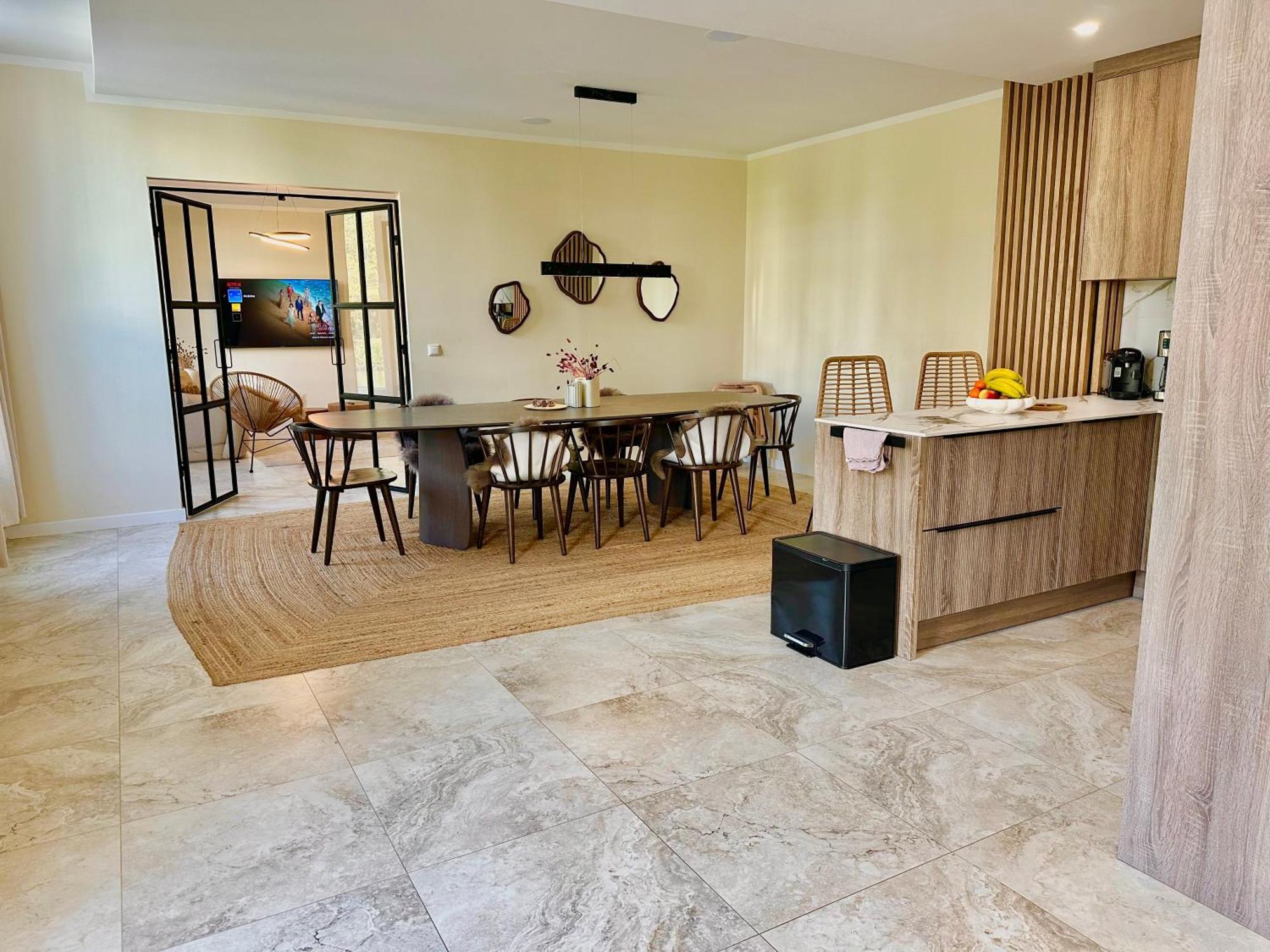 Sanierte 5 Zimmer Luxus Standard Apartment Auf 350Qm ハンブルク エクステリア 写真